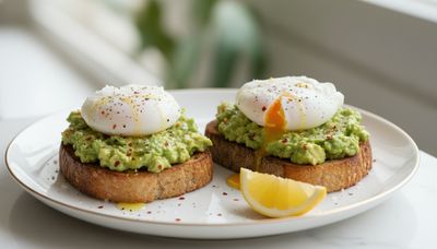 Avocado Toast With Egg